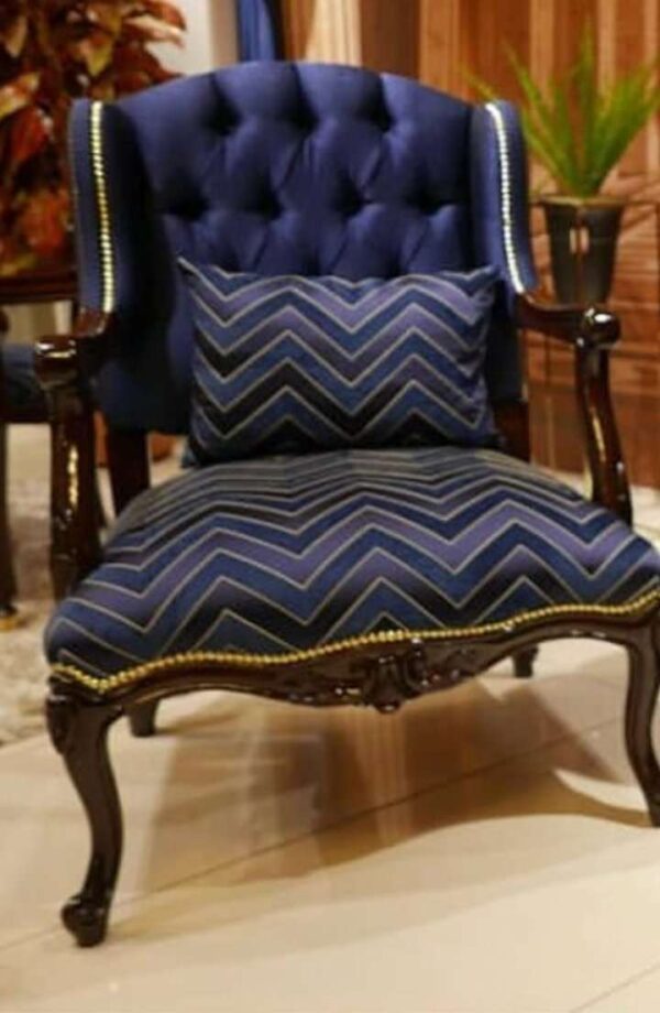 Simple Sofa Set